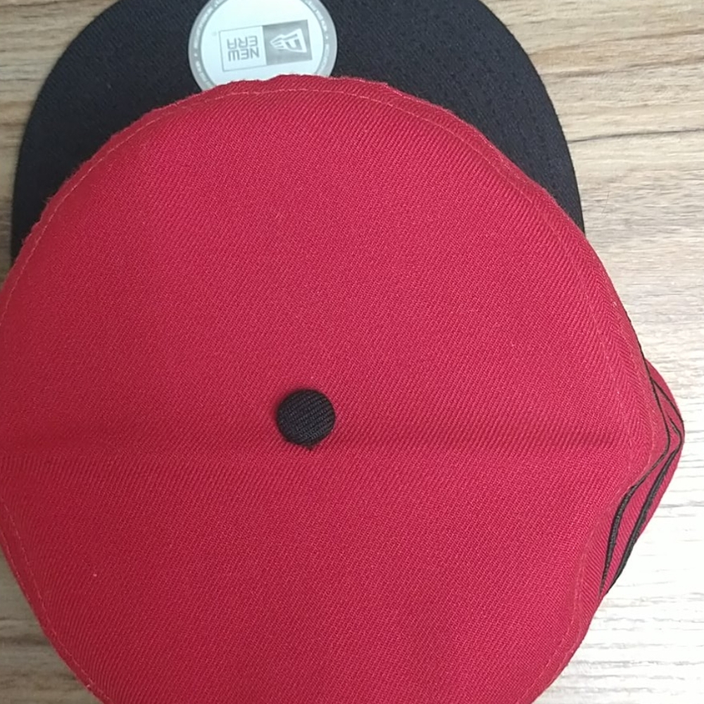 Hat - Picture 3 of 3